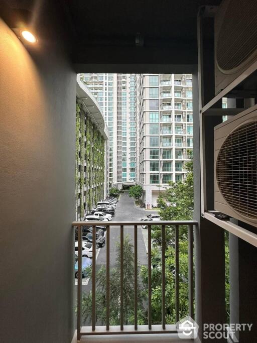 1-BR Condo at Quintara Phume Sukhumvit 39 near BTS Phrom Phong