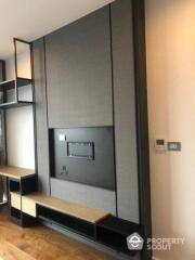 1-BR Condo at The Bangkok Sathorn near BTS Surasak