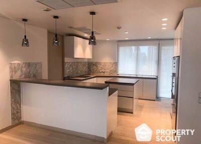 4-BR Condo at The Lakes Bangkok near BTS Asok