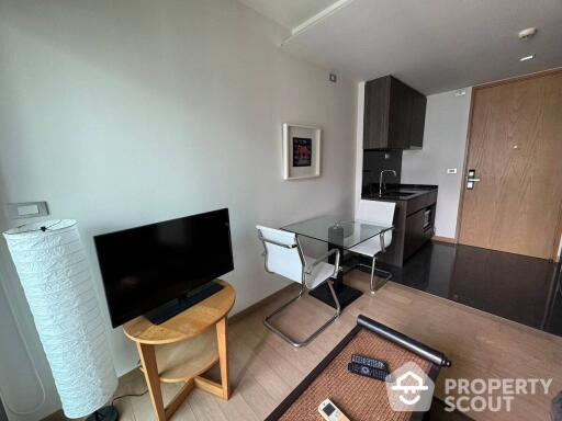 1-BR Condo at Via 49 near BTS Phrom Phong