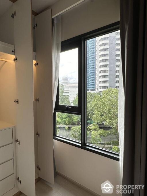 1-BR Condo at Life One Wireless near BTS Phloen Chit