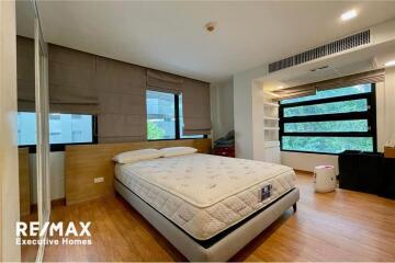 Luxury 3BR Condo in Pathum Wan, Bangkok