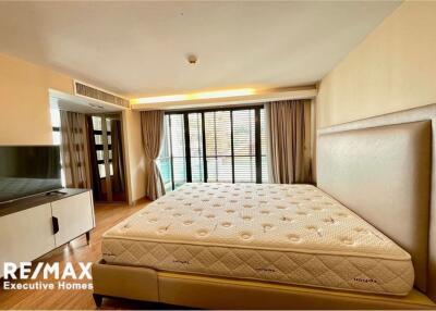 Luxury 3BR Condo in Pathum Wan, Bangkok