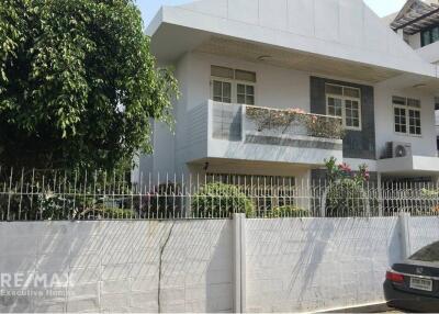 Spacious Detached Family Home in Sathorn - Move-In Ready!