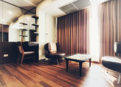 Studio 1 Bath 35 SQ.M The Trendy Condominium