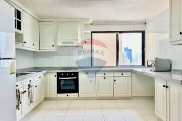 265 Sqm., 3 Beds, 4 Baths Condo listed for ฿ 85,000./Month