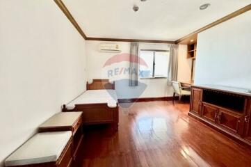 265 Sqm., 3 Beds, 4 Baths Condo listed for ฿ 85,000./Month