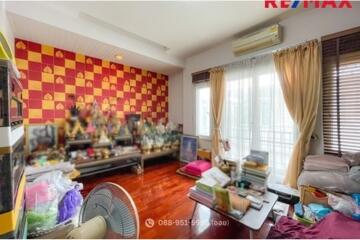 300 Sqm., 3 Beds Townhouse listed for ฿ 8,500,000.