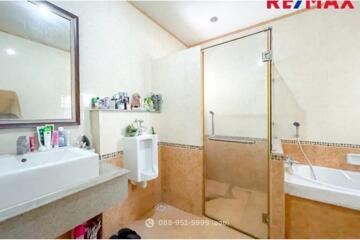 300 Sqm., 3 Beds Townhouse listed for ฿ 8,500,000.