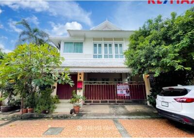 300 Sqm., 3 Beds Townhouse listed for ฿ 8,500,000.