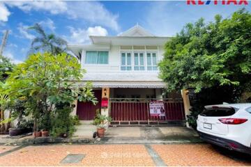 300 Sqm., 3 Beds Townhouse listed for ฿ 8,500,000.