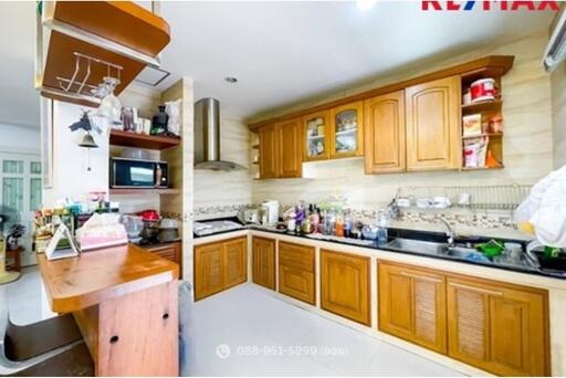 300 Sqm., 3 Beds Townhouse listed for ฿ 8,500,000.