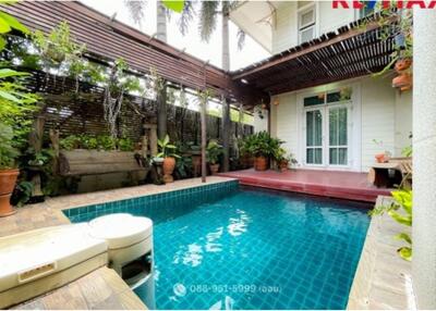 300 Sqm., 3 Beds Townhouse listed for ฿ 8,500,000.