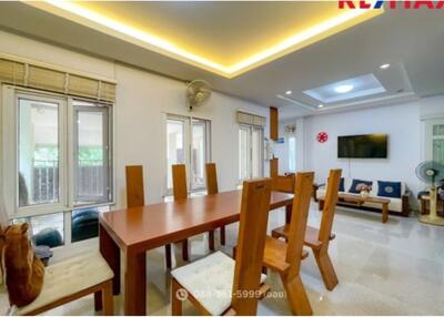 300 Sqm., 3 Beds Townhouse listed for ฿ 8,500,000.