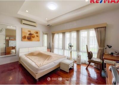 300 Sqm., 3 Beds Townhouse listed for ฿ 8,500,000.