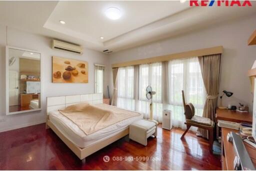 300 Sqm., 3 Beds Townhouse listed for ฿ 8,500,000.