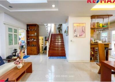 300 Sqm., 3 Beds Townhouse listed for ฿ 8,500,000.