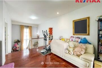 300 Sqm., 3 Beds Townhouse listed for ฿ 8,500,000.