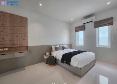 Luxury 3-Bedroom Pool Villa in Hua Hin at Aria Estate3