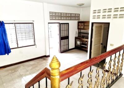 2 townhouses in Wongamat area for sale