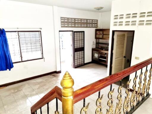 2 townhouses in Wongamat area for sale