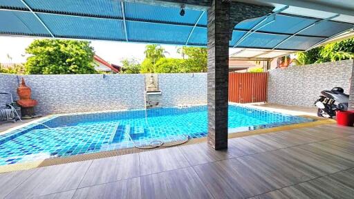 Nice 3 bedroom Poolvilla in Huay Yai