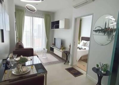 1-BR Condo at The Niche Pride Thong Lo-Phetchaburi in Bang Kapi