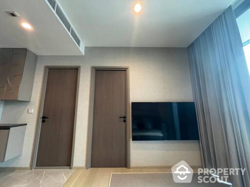 1-BR Condo at The Extro Phayathai–rangnam near BTS Victory Monument