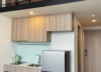 1-BR Condo at Siamese Sukhumvit 87 near BTS On Nut