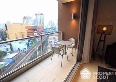 2-BR Condo at The Lofts Ekkamai near BTS Ekkamai