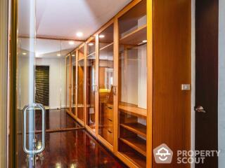 3-BR Townhouse at Baan Phra Ram 4 near MRT Khlong Toei