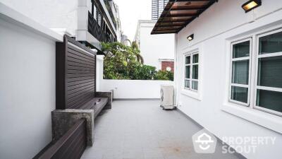 3-BR Townhouse at Baan Phra Ram 4 near MRT Khlong Toei