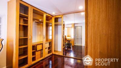 3-BR Townhouse at Baan Phra Ram 4 near MRT Khlong Toei