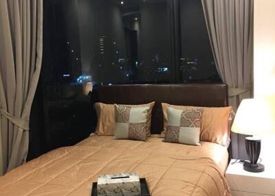 2-BR Condo at Ashton Asoke near MRT Sukhumvit (ID 476302)