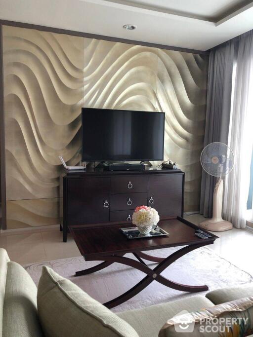 2-BR Condo at Menam Residences in Wat Phraya Krai