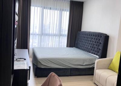 2-BR Condo at Supalai Loft Prajadhipok-Wongwian Yai near BTS Wongwian Yai