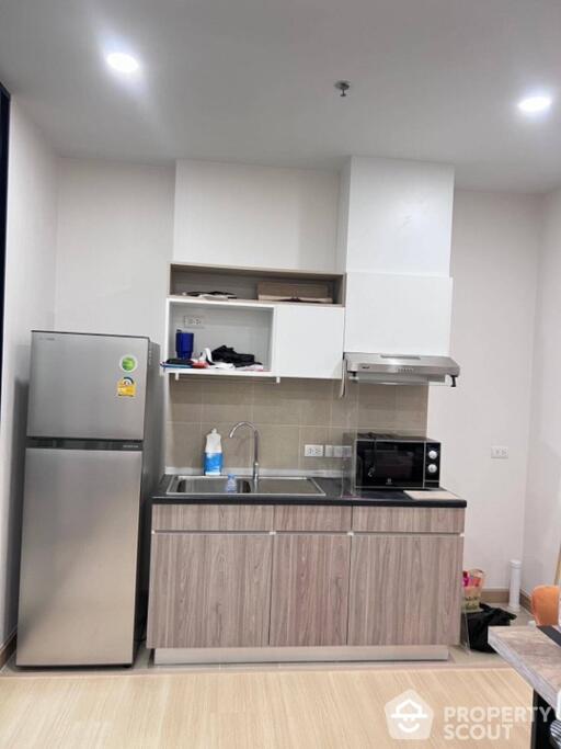 2-BR Condo at Supalai Loft Prajadhipok-Wongwian Yai near BTS Wongwian Yai