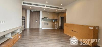 2-BR Condo at Whizdom Essence Sukhumvit near BTS Punnawithi