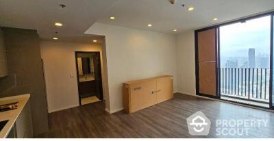 2-BR Condo at Whizdom Essence Sukhumvit near BTS Punnawithi