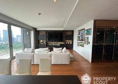 3-BR Condo at 185 Rajadamri near BTS Ratchadamri