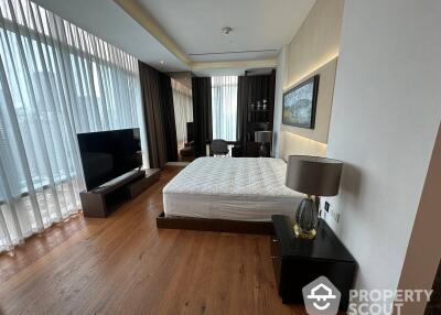 3-BR Condo at 185 Rajadamri near BTS Ratchadamri