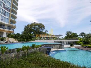 2 Bedrooms Condo in The Cove Pattaya Wongamat C012087