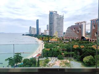 2 Bedrooms Condo in The Cove Pattaya Wongamat C012087