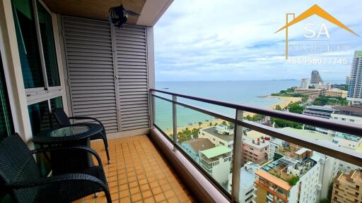 Balcony with ocean view