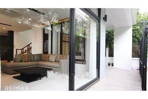 Stunning 4-Bedroom Detached House in Central Bangkok