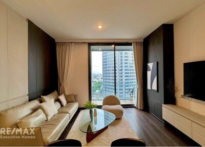 Luxurious 3-Bedroom Condo with BTS Thong Lo 6 Mins Walk