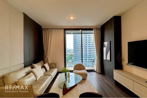 Luxurious 3-Bedroom Condo with BTS Thong Lo 6 Mins Walk