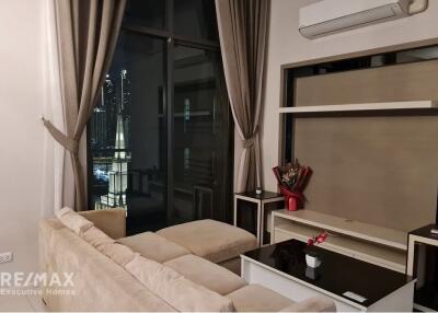 Modern 1 Bedroom Condo for Rent at Villa Asoke  2 Mins Walk to MRT Phetchaburi