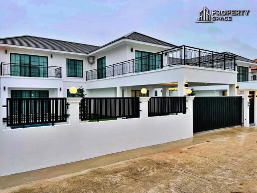 4 Bedroom Modern Luxury Pool Villa In Soi Siam Country Club Pattaya For Sale