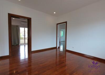 Special Price! 3 Bedroom house for sale at Moo Baan San Saran 1, Hangdong, Chiang Mai